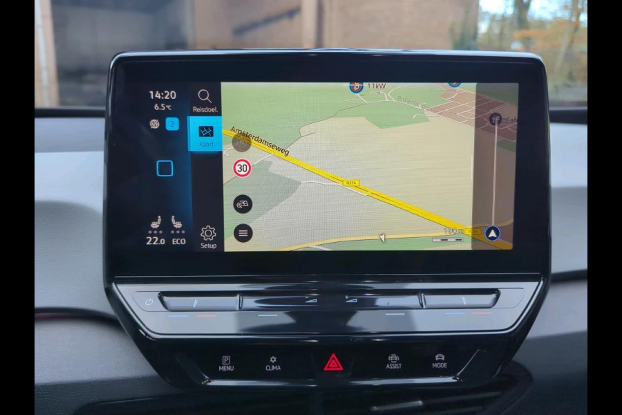 Volkswagen ID.3 First Plus 58 kWh 204 PK | Navigatie | 19" Lm velgen | Parkeercamera |