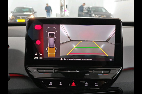 Volkswagen ID.3 First Plus 58 kWh 204 PK | Navigatie | 19" Lm velgen | Parkeercamera |
