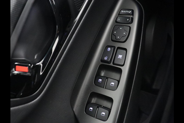 Hyundai Kona 1.6 GDI HEV Premium | 1e eigenaar | Stoelventilatie | Leder | Adaptive cruise | Head-Up | Trekhaak | Achterbankverwarming | Carplay | Navigatie | Keyless | Krell Audio | Side Assist | Stoelverwarming