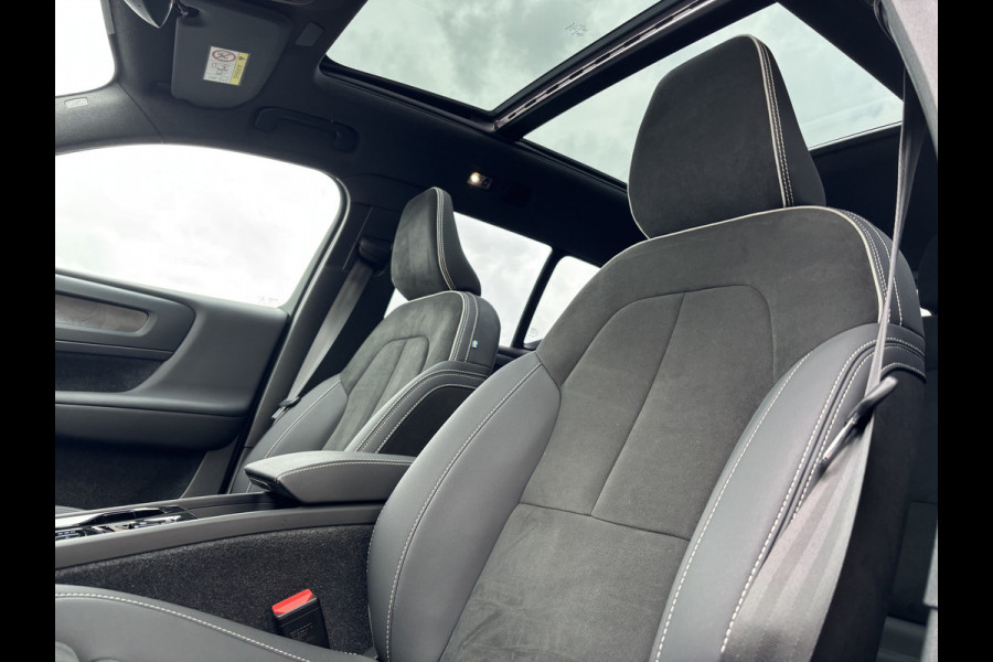 Volvo XC40 1.5 T5 Plug-in hybrid Ultimate Dark | Panorama dak | Adaptieve cruise | Harman Kardon | Blis | Memory |