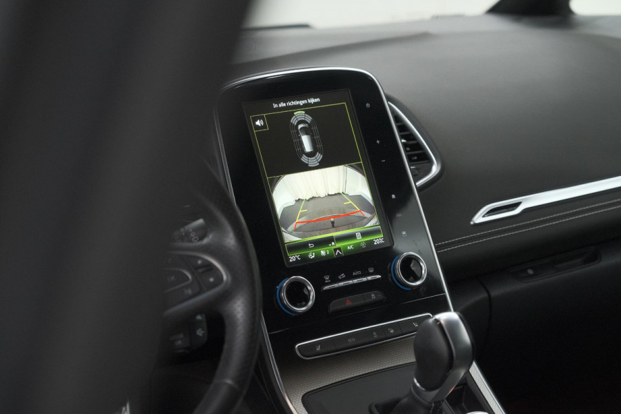Renault Scénic TCE 160 EDC Black Edition | Trekhaak | Adaptieve Cruise Control | BOSE Premium Audio | Panoramadak