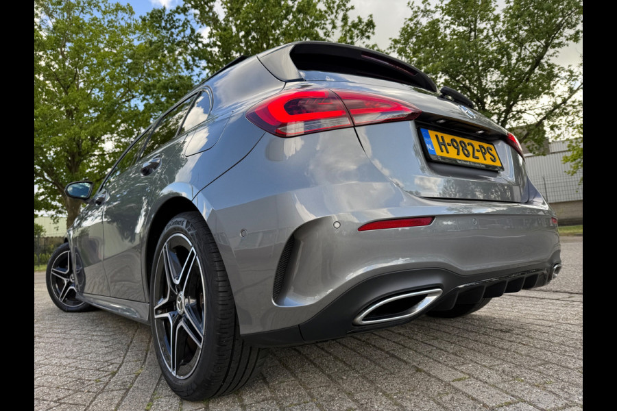Mercedes-Benz A-Klasse 180 PRESTIGE AMG 2020 PANO LEDER ALCANTARA CARPLAY