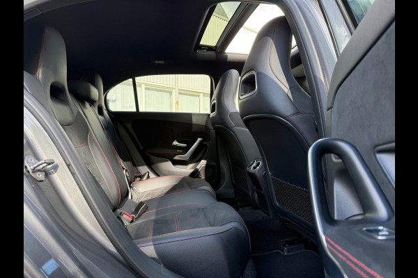 Mercedes-Benz A-Klasse 180 PRESTIGE AMG 2020 PANO LEDER ALCANTARA CARPLAY