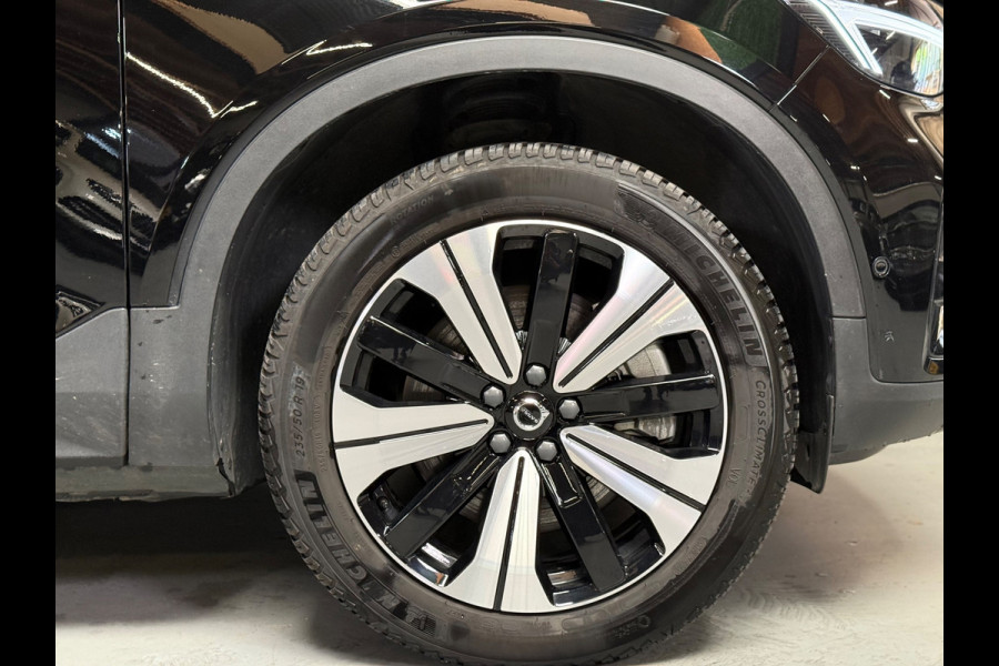 Volvo XC40 Ultimate Recharge Pure 70 kWh P8 | Pano | Stuur/Stoel verwarming | Camera | Google | H&K