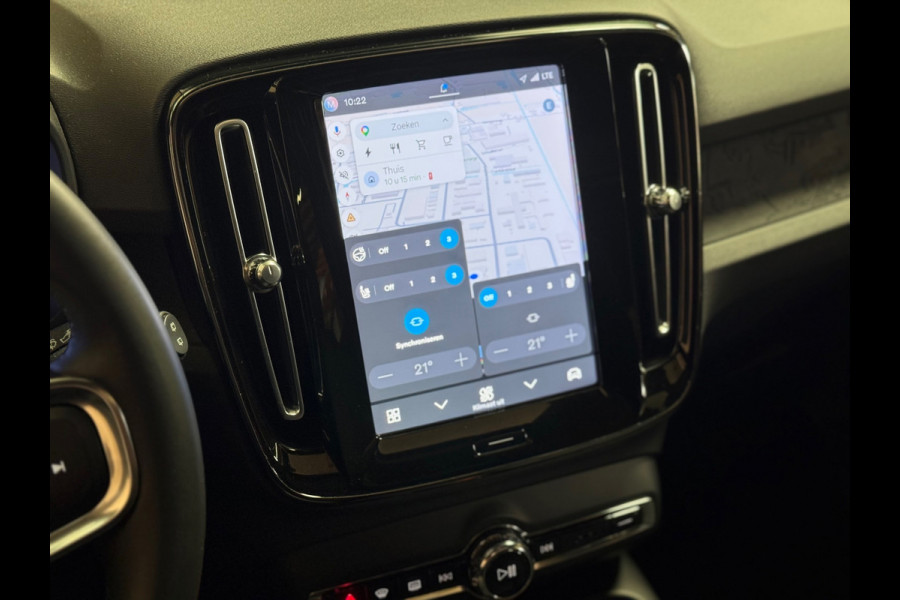 Volvo XC40 Ultimate Recharge Pure 70 kWh P8 | Pano | Stuur/Stoel verwarming | Camera | Google | H&K