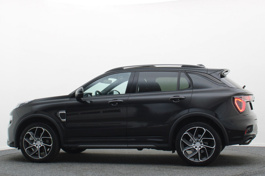 Lynk & Co 01 1.5 Plug-in Hybrid 360° Camera, Panoramadak, Zwarte hemel, ACC, Apple Carplay, DAB, PDC, 20''