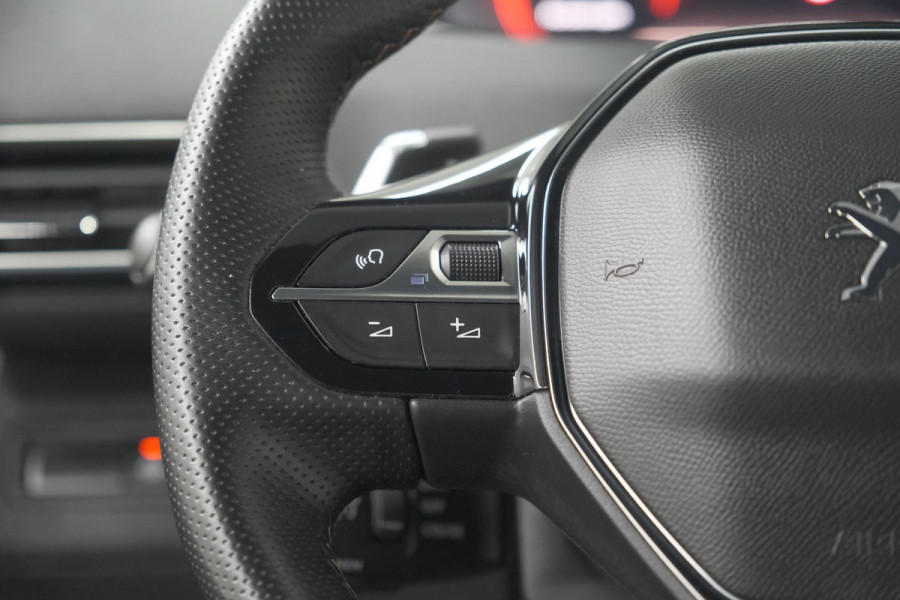 Peugeot 3008 PureTech 130 EAT8 GT | Camera | Adaptieve Cruise Control | Alcantara Bekleding | Dodehoekdetectie