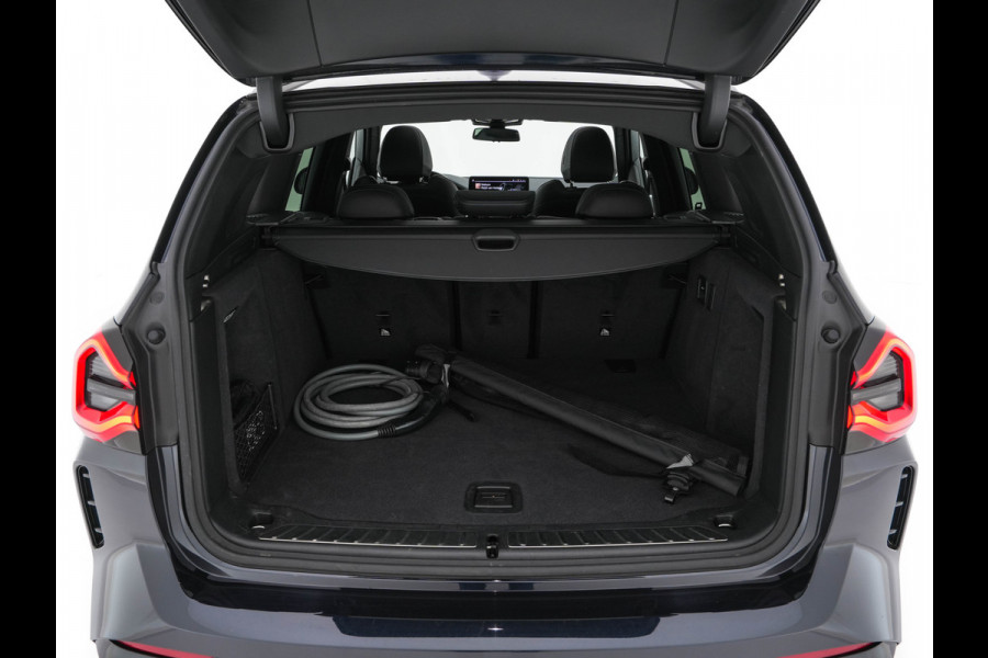 BMW iX3 High Executive 80 kWh Facelift [ 3-Fase-11kW) ] {SOH-100%} (INCL-BTW) Aut. *PANO | LEATHER | ADAPTIVE-CRUISE | FULL-LED | HARMAN/KARDON | TOPVIEW | MEMORY-PACK | BLINDSPOT | DIGI-COCKPIT | HEATED-COMFORTSEATS | DAB+ | NAVI-FULLMAP | HEAD-UP | 20''ALU