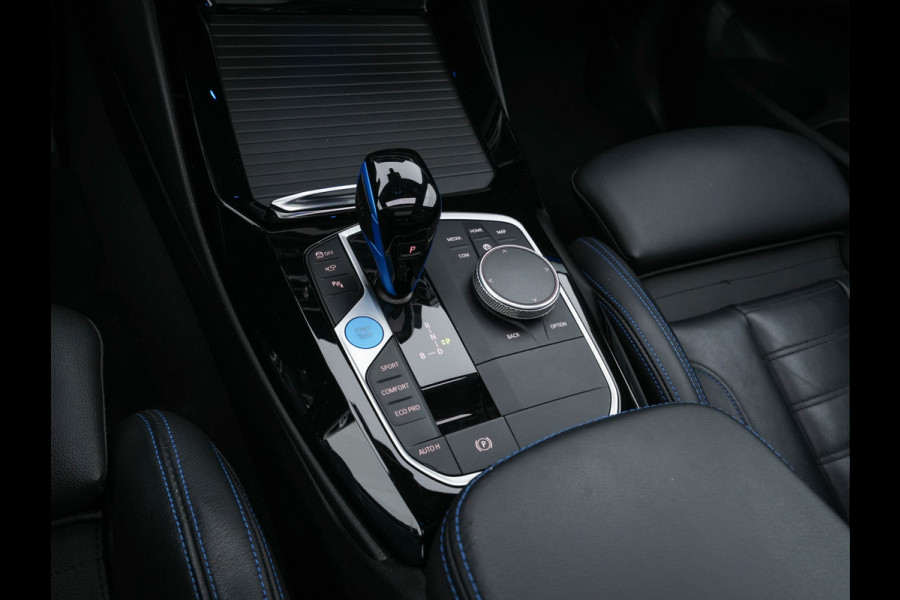 BMW iX3 High Executive 80 kWh Facelift [ 3-Fase-11kW) ] {SOH-100%} (INCL-BTW) Aut. *PANO | LEATHER | ADAPTIVE-CRUISE | FULL-LED | HARMAN/KARDON | TOPVIEW | MEMORY-PACK | BLINDSPOT | DIGI-COCKPIT | HEATED-COMFORTSEATS | DAB+ | NAVI-FULLMAP | HEAD-UP | 20''ALU