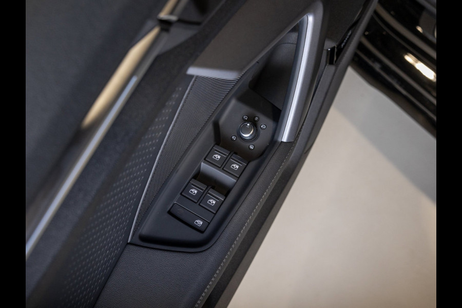 Audi A3 Sportback 35 TFSI 2x S-Line edition / 150pk / Panorama dak / Sonos / Achteruitrij camera /