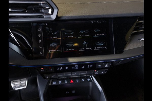 Audi A3 Sportback 35 TFSI 2x S-Line edition / 150pk / Panorama dak / Sonos / Achteruitrij camera /