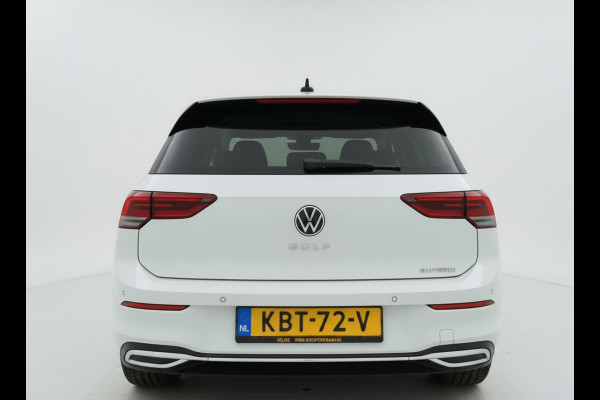 Volkswagen Golf eHybrid 204PK DSG STYLE CAMERA/NAVI/CARPLAY PLUG IN HYBRIDE