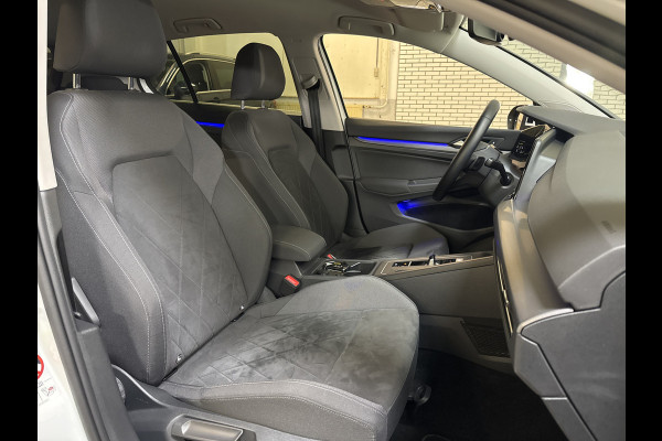 Volkswagen Golf eHybrid 204PK DSG STYLE CAMERA/NAVI/CARPLAY PLUG IN HYBRIDE