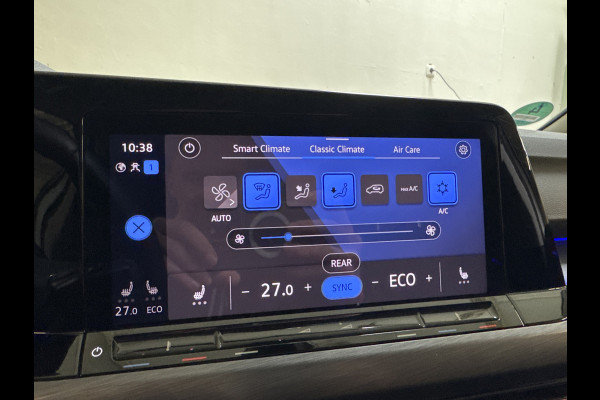Volkswagen Golf eHybrid 204PK DSG STYLE CAMERA/NAVI/CARPLAY PLUG IN HYBRIDE