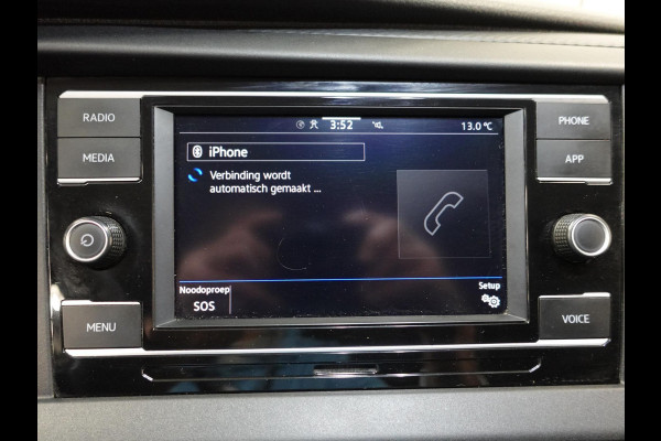 Volkswagen Transporter 110PK L1H1 Airco Cruise Control Trekhaak Camera Apple Carplay/Android Auto