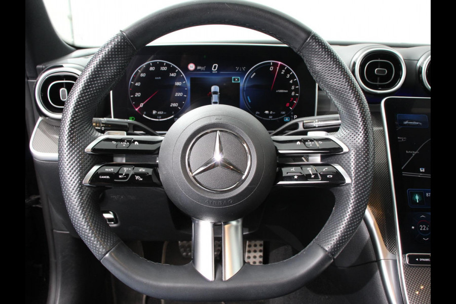 Mercedes-Benz C-Klasse 300e AMG Line sedan Automaat Climate control Adaptieve cruise control Parkeersensoren Achteruitrijcamera Sfeerverlichting Stoelverwarming Keyless LED Navigatie