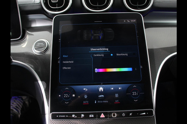 Mercedes-Benz C-Klasse 300e AMG Line sedan Automaat Climate control Adaptieve cruise control Parkeersensoren Achteruitrijcamera Sfeerverlichting Stoelverwarming Keyless LED Navigatie