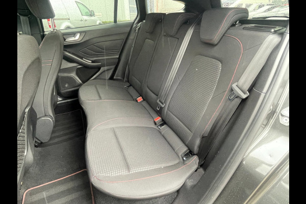 Ford FOCUS Wagon 1.0 EcoBoost Hybrid ST Line X Business