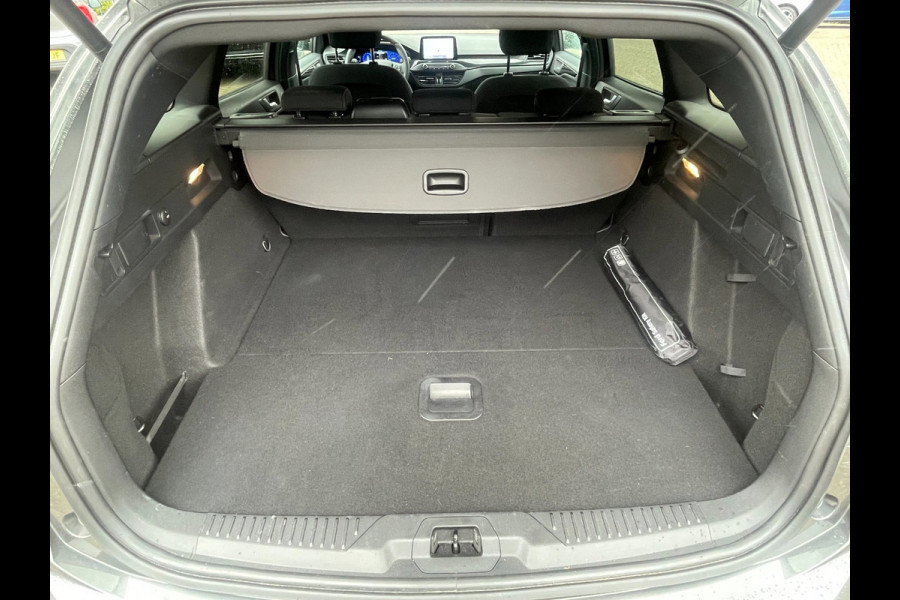 Ford FOCUS Wagon 1.0 EcoBoost Hybrid ST Line X Business