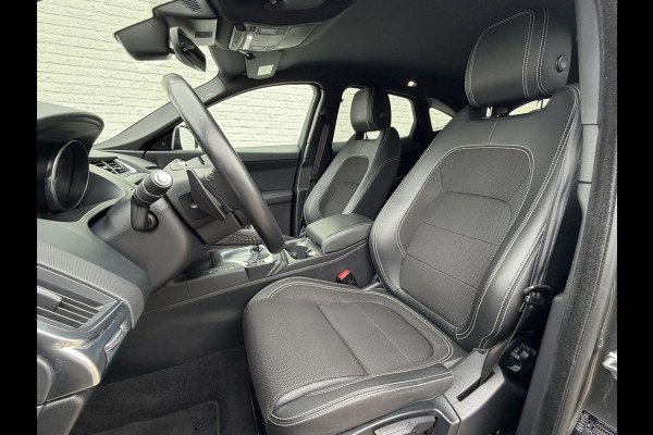 Jaguar E-Pace 2.0 P200 AWD R-Dyn Automaat Cruise Stoel/Stuur Verwarming Bluetooth Clima