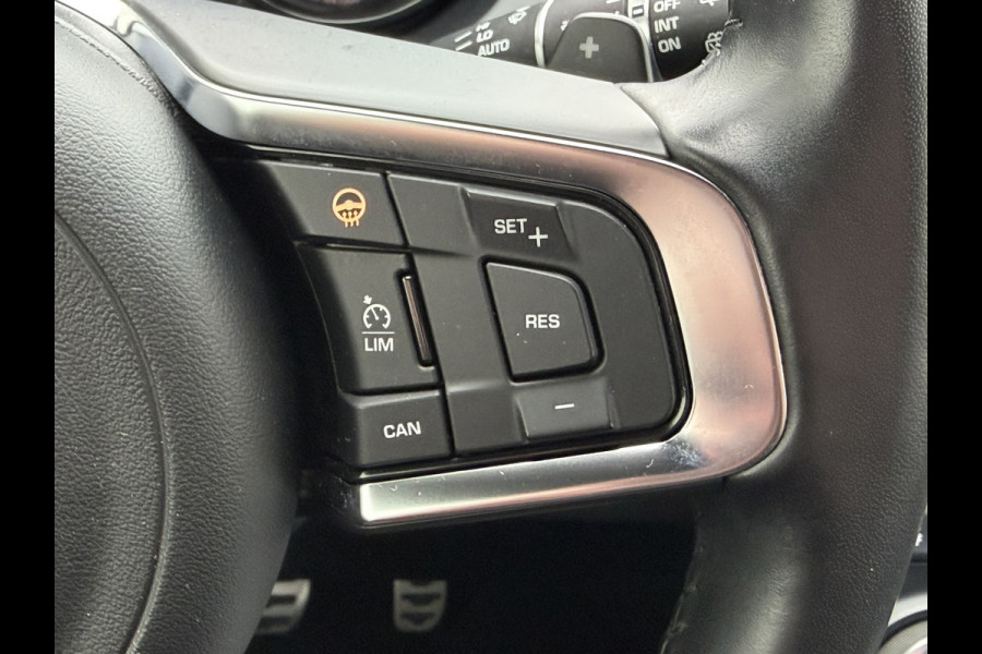Jaguar E-Pace 2.0 P200 AWD R-Dyn Automaat Cruise Stoel/Stuur Verwarming Bluetooth Clima