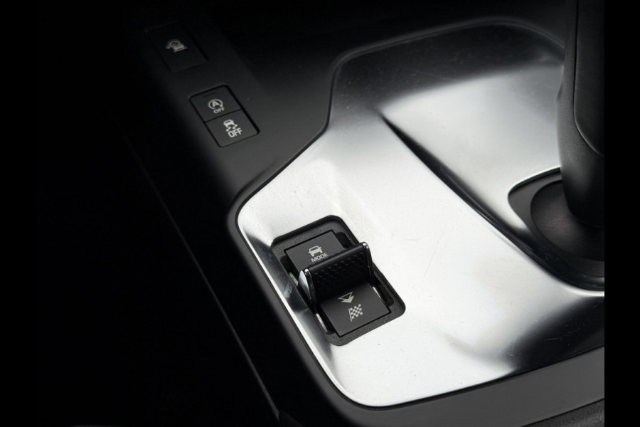 Jaguar E-Pace 2.0 P200 AWD R-Dyn Automaat Cruise Stoel/Stuur Verwarming Bluetooth Clima