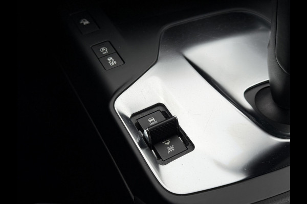 Jaguar E-Pace 2.0 P200 AWD R-Dyn Automaat Cruise Stoel/Stuur Verwarming Bluetooth Clima