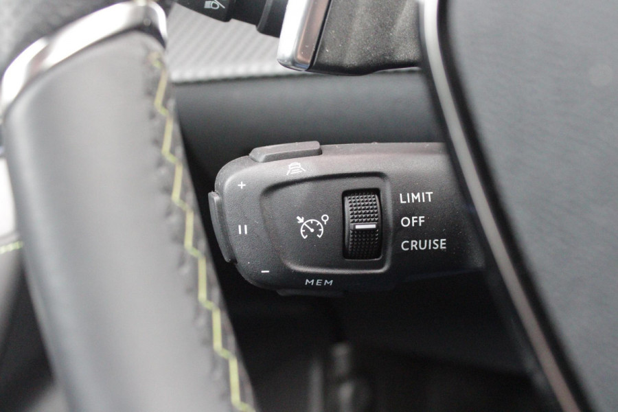 Peugeot 2008 1.2 Hybrid 145PK AUTOMAAT GT | ELEKTRISCH BEDIENBARE BESTUURDERSSTOEL | NAVIGATIE | FULL LED KOPLAMPEN | DRAADLOZE APPLE CARPLAY/ANDROID AUTO | ADAPTIVE CRUISE CONTROL | CAMERA VOOR + ACHTER | CLIMATE CONTROL | LICHTMETALEN VELGEN 17" | KEYLESS ENTRY/START | DAB+ RADIO | ALCANTARA/LEDEREN BEKLEDING  | DODEHOEK DETECTIE | PARKEERSENSOREN VOOR + ACHTER | STOEL VERWARMING | DRAADLOZE TELEFOONLADER |