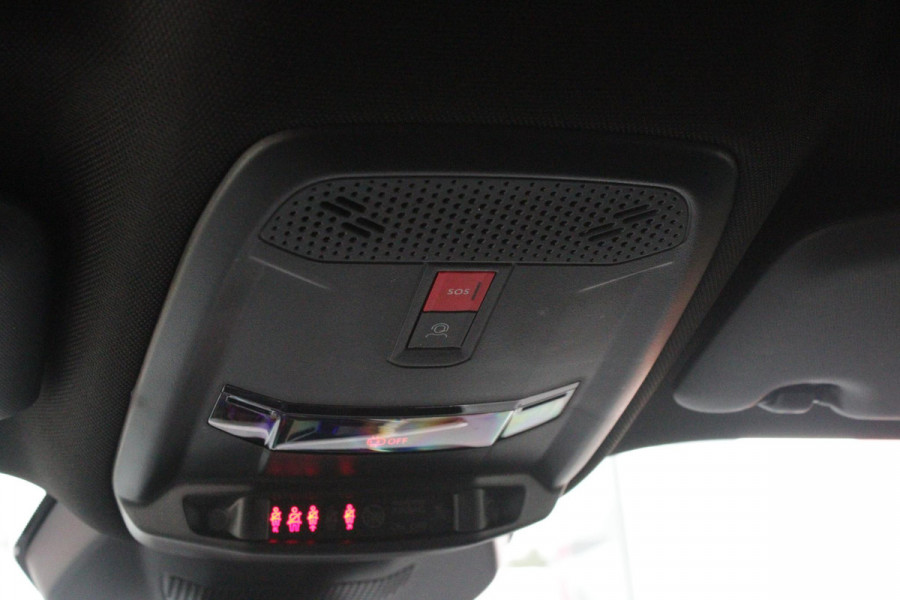 Peugeot 2008 1.2 Hybrid 145PK AUTOMAAT GT | ELEKTRISCH BEDIENBARE BESTUURDERSSTOEL | NAVIGATIE | FULL LED KOPLAMPEN | DRAADLOZE APPLE CARPLAY/ANDROID AUTO | ADAPTIVE CRUISE CONTROL | CAMERA VOOR + ACHTER | CLIMATE CONTROL | LICHTMETALEN VELGEN 17" | KEYLESS ENTRY/START | DAB+ RADIO | ALCANTARA/LEDEREN BEKLEDING  | DODEHOEK DETECTIE | PARKEERSENSOREN VOOR + ACHTER | STOEL VERWARMING | DRAADLOZE TELEFOONLADER |