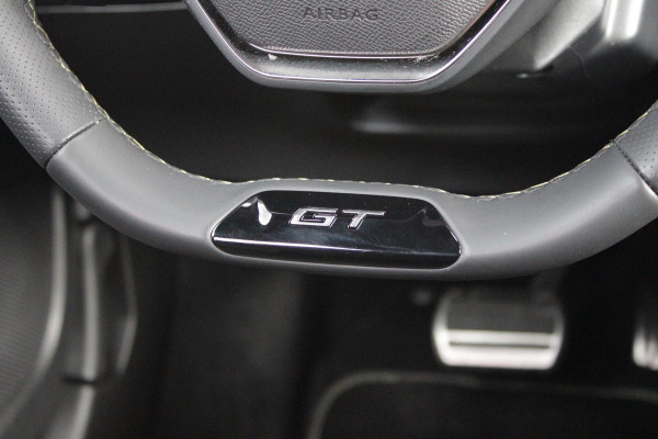 Peugeot 2008 1.2 Hybrid 145PK AUTOMAAT GT | ELEKTRISCH BEDIENBARE BESTUURDERSSTOEL | NAVIGATIE | FULL LED KOPLAMPEN | DRAADLOZE APPLE CARPLAY/ANDROID AUTO | ADAPTIVE CRUISE CONTROL | CAMERA VOOR + ACHTER | CLIMATE CONTROL | LICHTMETALEN VELGEN 17" | KEYLESS ENTRY/START | DAB+ RADIO | ALCANTARA/LEDEREN BEKLEDING  | DODEHOEK DETECTIE | PARKEERSENSOREN VOOR + ACHTER | STOEL VERWARMING | DRAADLOZE TELEFOONLADER |