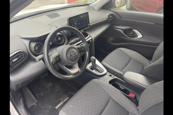 Toyota Yaris Cross 1.5 Hybrid 115 Active Bi-Tone | Apple Carplay & AndroidAUTO | Camera | Privacy Glass |