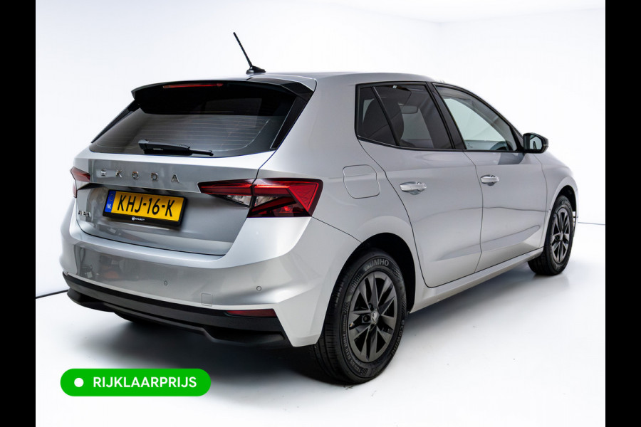 Škoda Fabia 1.0 TSI Business Edition |Stoelverwarming | Cruise | Camera | Apple Carplay/Android auto | PDC V+A, Led, Stoelen in hoogte verstelbaar, Lichtmetalen velgen
