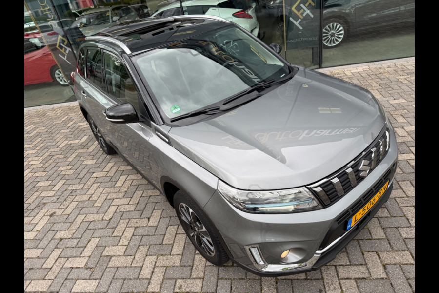 Suzuki Vitara 1.4 automaat Style Smart Hybrid, 1e eigenaar, Pano, CarPlay, Leder