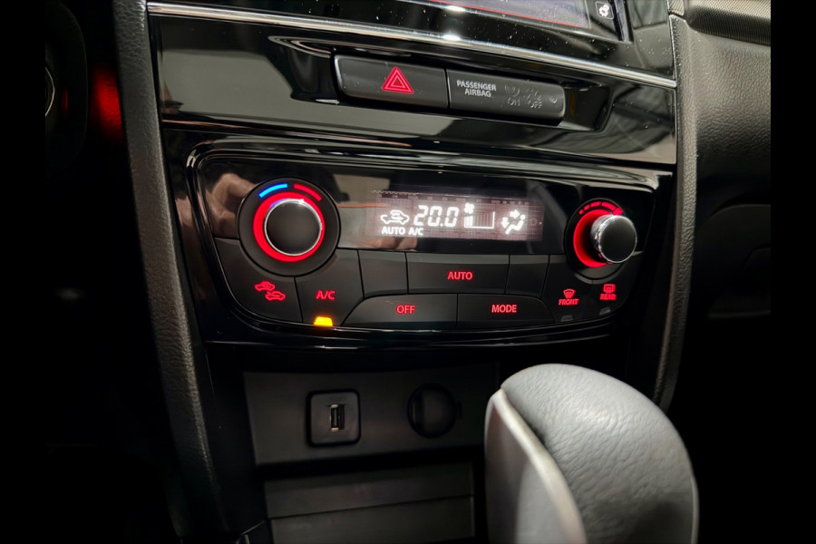Suzuki Vitara 1.4 automaat Style Smart Hybrid, 1e eigenaar, Pano, CarPlay, Leder