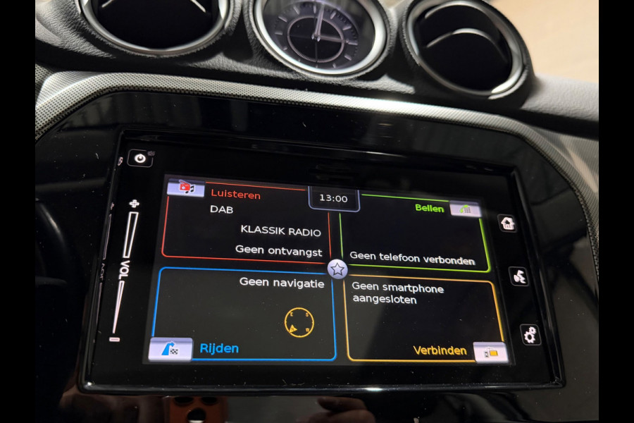 Suzuki Vitara 1.4 automaat Style Smart Hybrid, 1e eigenaar, Pano, CarPlay, Leder