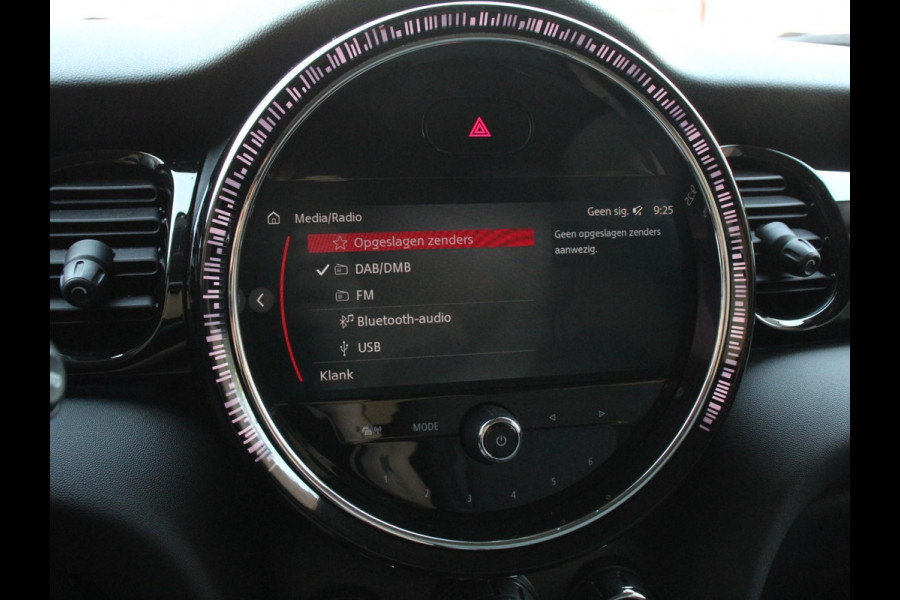 MINI Mini Electric Business Edition 33 kWh SOH 96%  Navigatie Climate Control  Lichtmetalen Velgen  Dab Parkeer sensoren