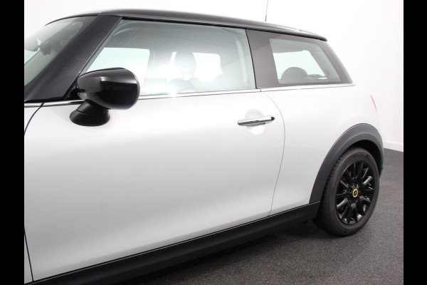 MINI Mini Electric Business Edition 33 kWh SOH 96%  Navigatie Climate Control  Lichtmetalen Velgen  Dab Parkeer sensoren