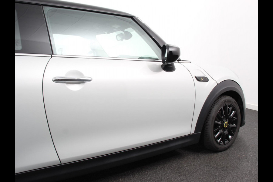 MINI Mini Electric Business Edition 33 kWh SOH 96%  Navigatie Climate Control  Lichtmetalen Velgen  Dab Parkeer sensoren