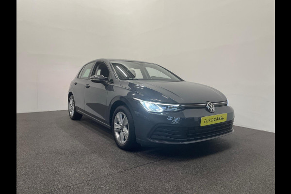 Volkswagen Golf 1.0 eTSI DSG Life Navigatie Apple Carplay/Android Auto Parkeersensoren Adaptieve Cruise Control Sfeerverlichting Virtual Cockpit Climate Control Lichtmetalen velgen