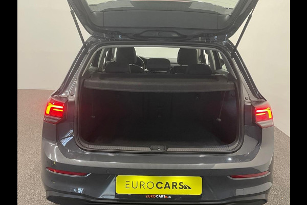 Volkswagen Golf 1.0 eTSI DSG Life Navigatie Apple Carplay/Android Auto Parkeersensoren Adaptieve Cruise Control Sfeerverlichting Virtual Cockpit Climate Control Lichtmetalen velgen