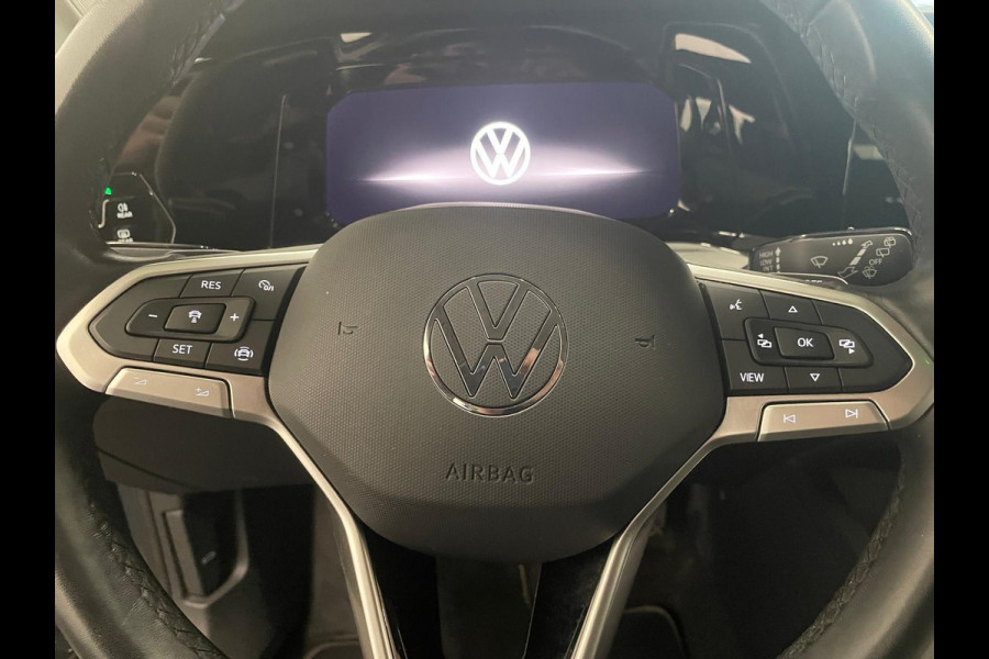 Volkswagen Golf 1.0 eTSI DSG Life Navigatie Apple Carplay/Android Auto Parkeersensoren Adaptieve Cruise Control Sfeerverlichting Virtual Cockpit Climate Control Lichtmetalen velgen