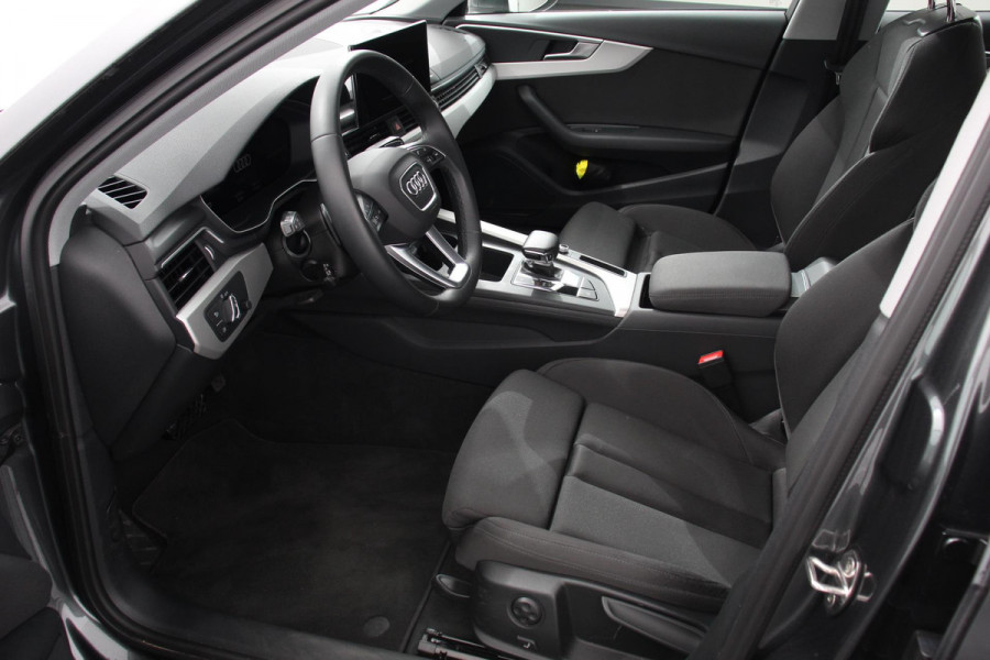 Audi A4 Avant 40 TFSI 204 pk S-tronic S Line Plus Navigatie Adaptive Cruise Control Parkeersensoren Lane Assist Elektrische achterklep Stoelverwarming Ledverlichting Virtual Cockpit Climatronic