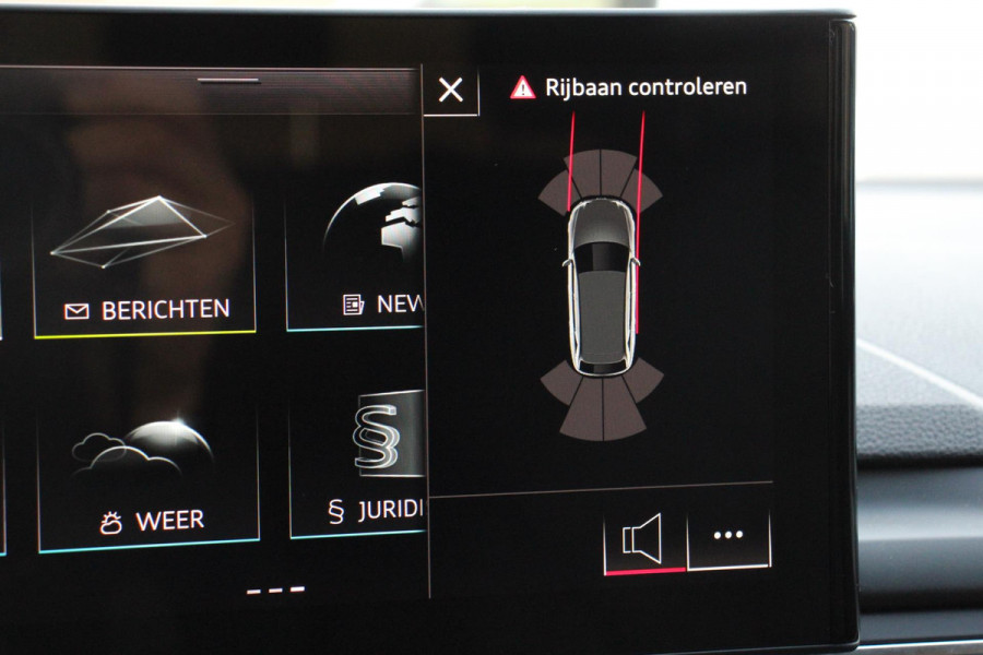 Audi A4 Avant 40 TFSI 204 pk S-tronic S Line Plus Navigatie Adaptive Cruise Control Parkeersensoren Lane Assist Elektrische achterklep Stoelverwarming Ledverlichting Virtual Cockpit Climatronic