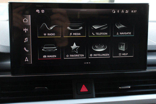 Audi A4 Avant 40 TFSI 204 pk S-tronic S Line Plus Navigatie Adaptive Cruise Control Parkeersensoren Lane Assist Elektrische achterklep Stoelverwarming Ledverlichting Virtual Cockpit Climatronic