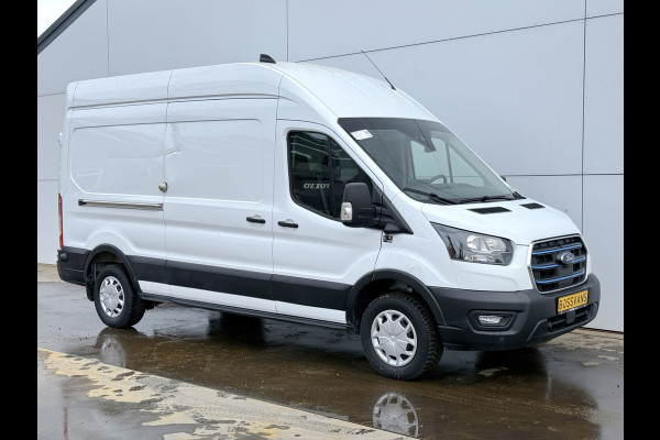Ford E-Transit 68kWh 184PK L3H3 317km WLTP 96% (SOH) BEV Snelladen Camera Cruise control Climate control Carplay Navigatie Laadkabel Parkeersensoren