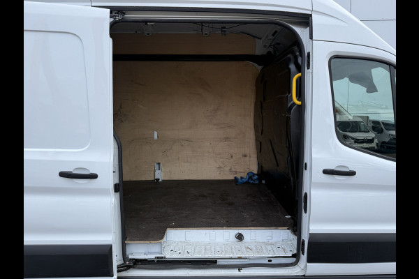 Ford E-Transit 68kWh 184PK L3H3 317km WLTP 96% (SOH) BEV Snelladen Camera Cruise control Climate control Carplay Navigatie Laadkabel Parkeersensoren