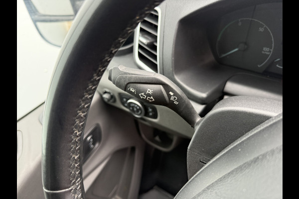 Ford E-Transit 68kWh 184PK L3H3 317km WLTP 96% (SOH) BEV Snelladen Camera Cruise control Climate control Carplay Navigatie Laadkabel Parkeersensoren