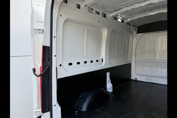 Maxus eDeliver 9 72kWh Nieuw Elektrisch 72kWh 280km WLTP L2H2 204PK ACC Stoelverwarming Snelladen LED Airco BPM Vrij