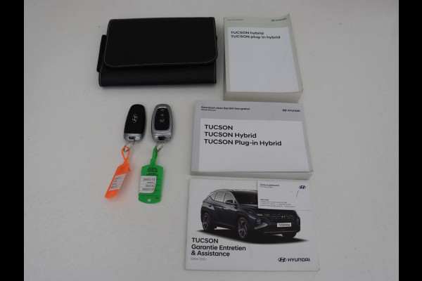 Hyundai Tucson 1.6 T-GDI PHEV Comfort 4WD | SOH 96% | Stoelverwarming | Trekhaak | Adaptive cruise | Camera | Carplay | Full LED | Navigatie | DAB | Keyless | Climate control | Plug In