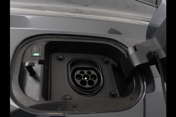 Hyundai Tucson 1.6 T-GDI PHEV Comfort 4WD | SOH 96% | Stoelverwarming | Trekhaak | Adaptive cruise | Camera | Carplay | Full LED | Navigatie | DAB | Keyless | Climate control | Plug In